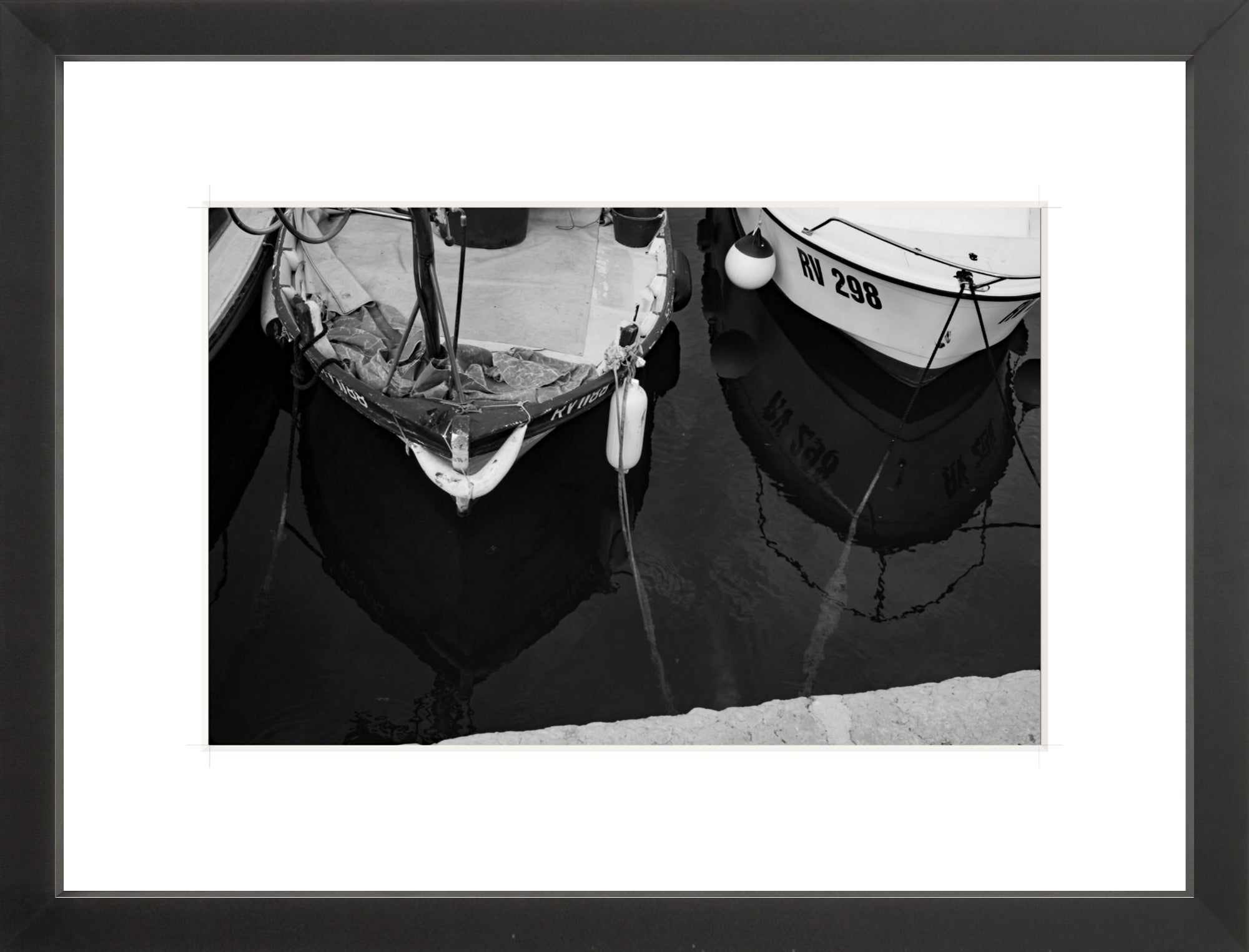 #Framed Print_12x8"_Black