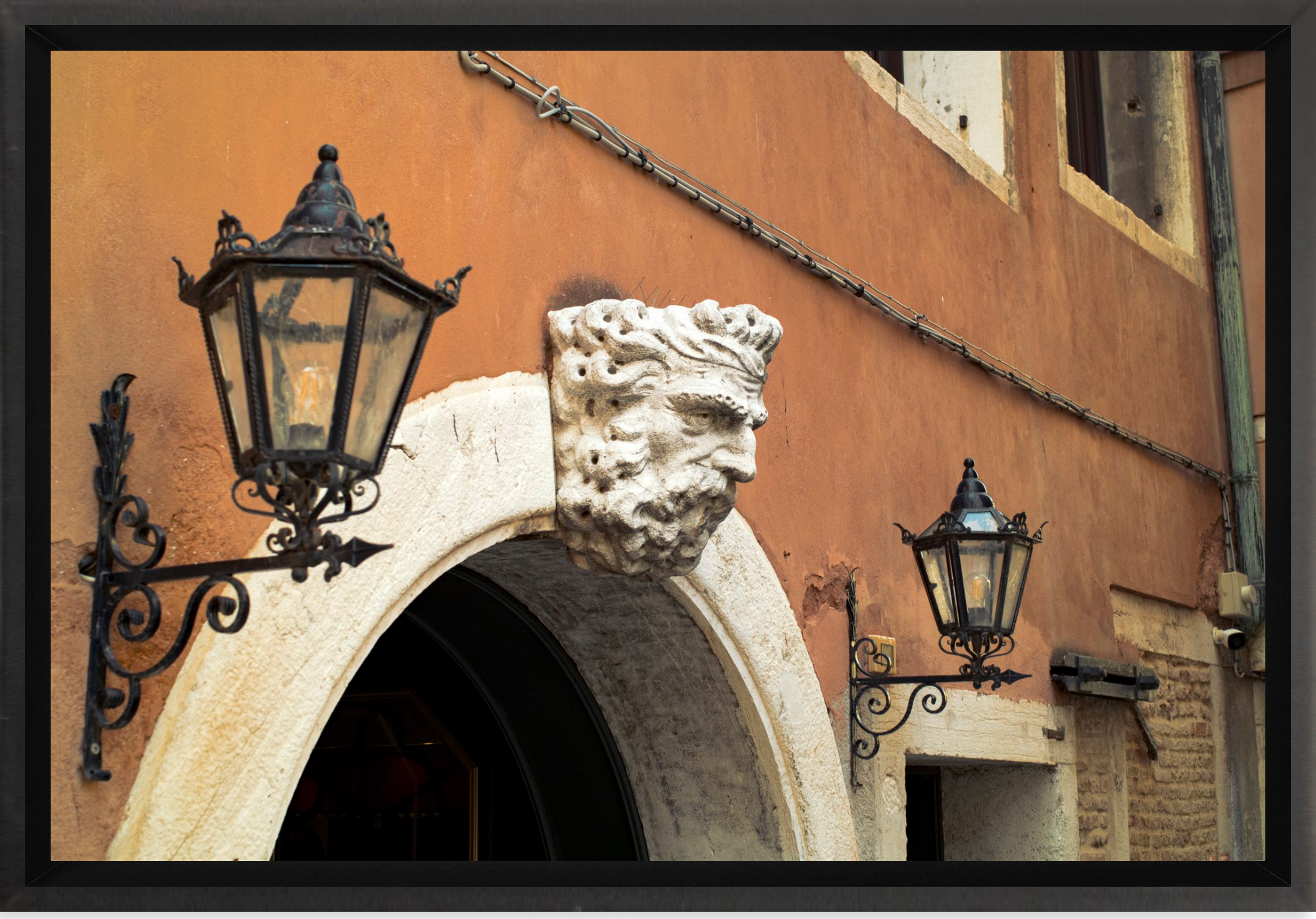 #Framed Canvas_12x8"_Black