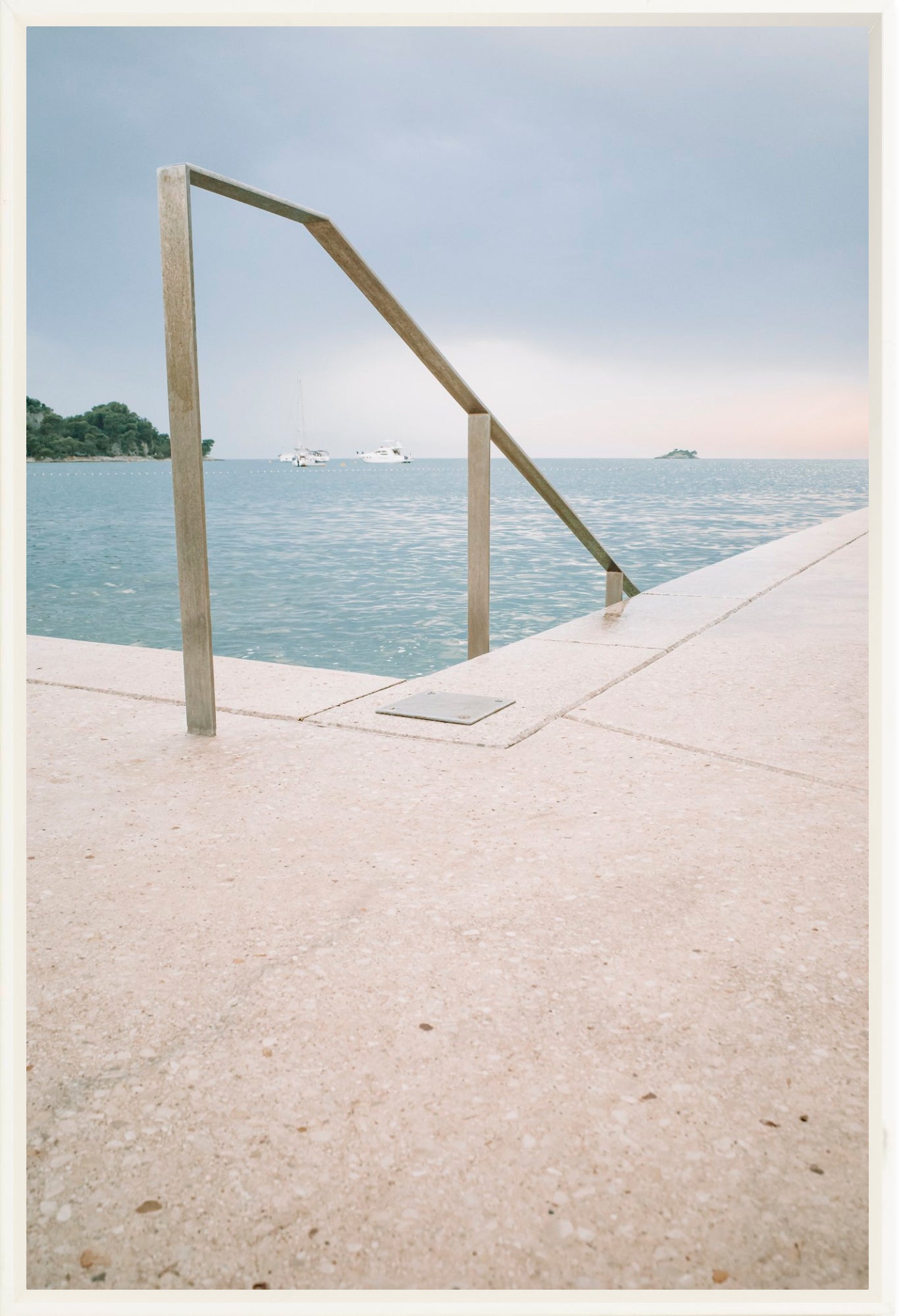 #Framed Canvas_16x24"_White