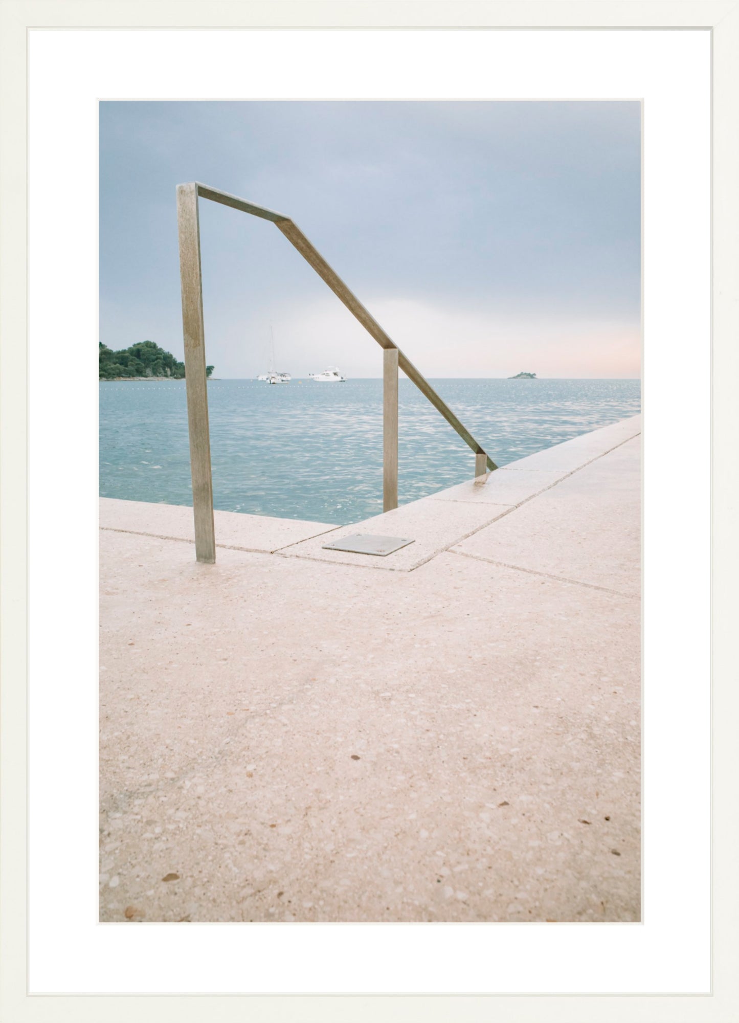 #Framed Print_16x24"_White