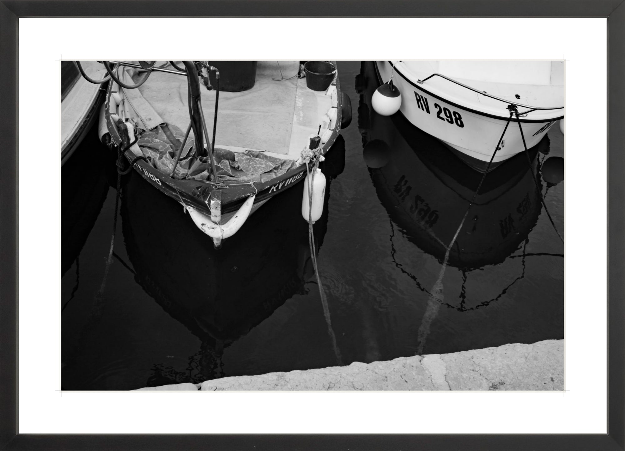 #Framed Print_24x16"_Black