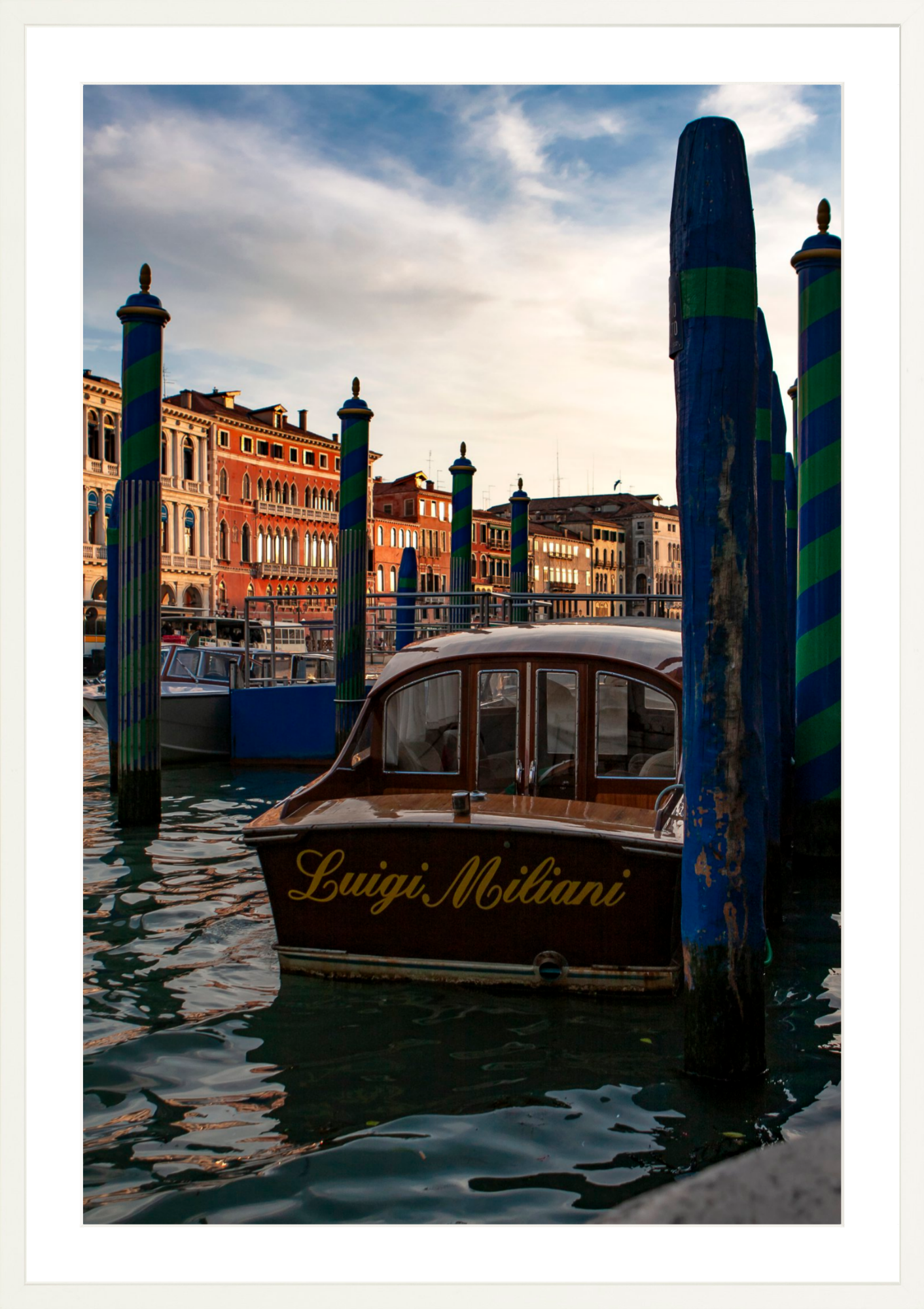 #Framed Print_24x36"_White