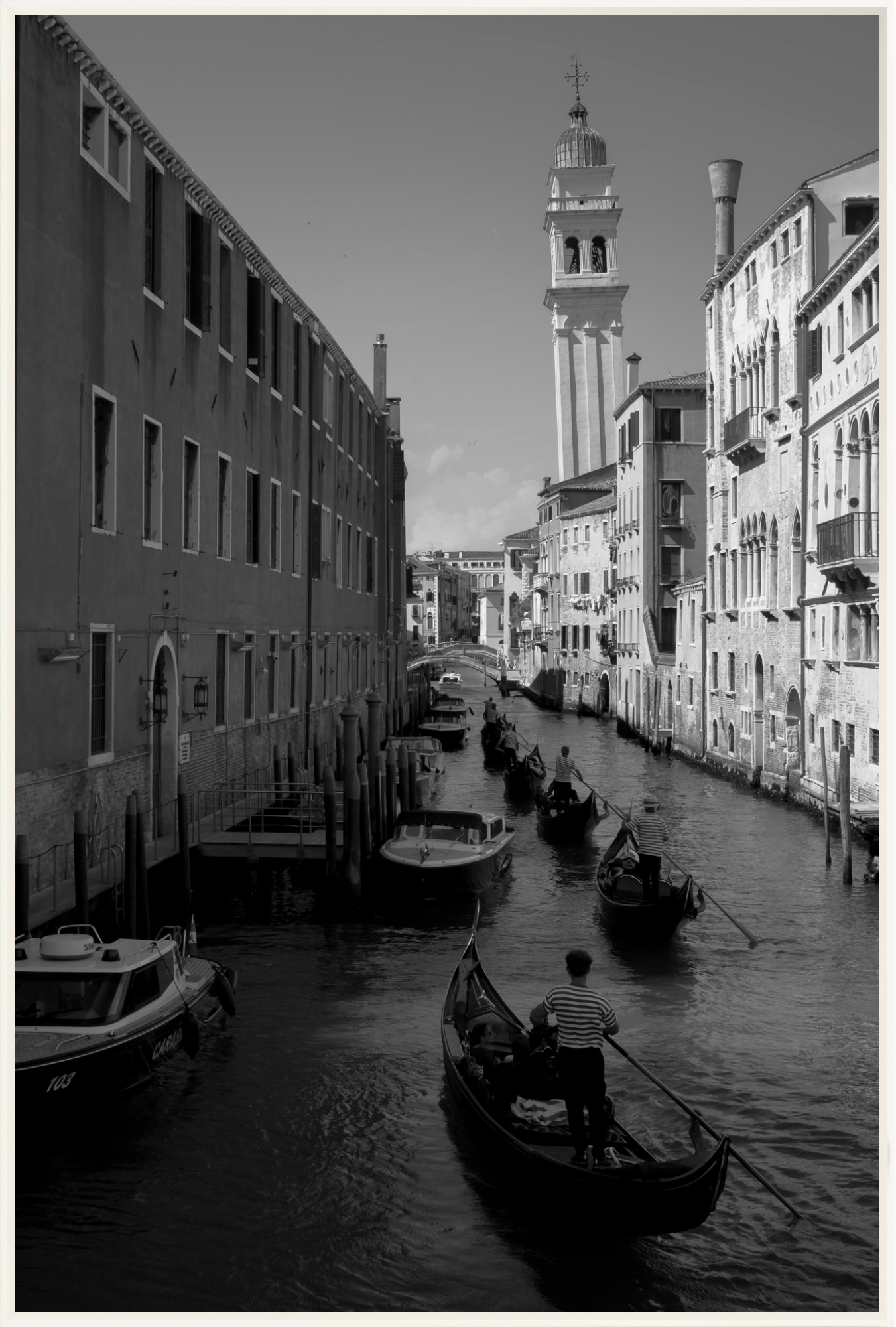 #Framed Canvas_30x45"_White