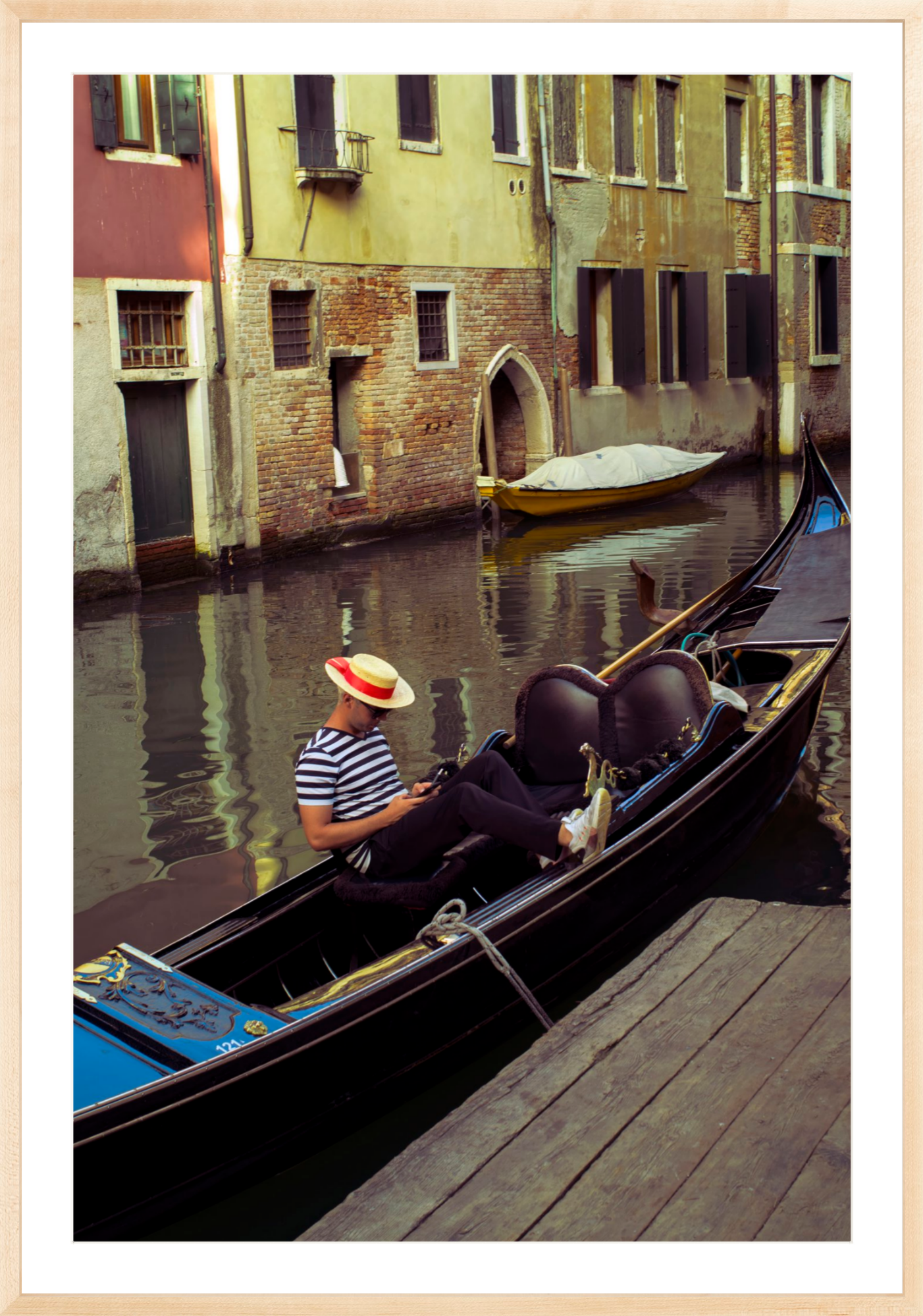 #Framed Print_40x60"_Natural