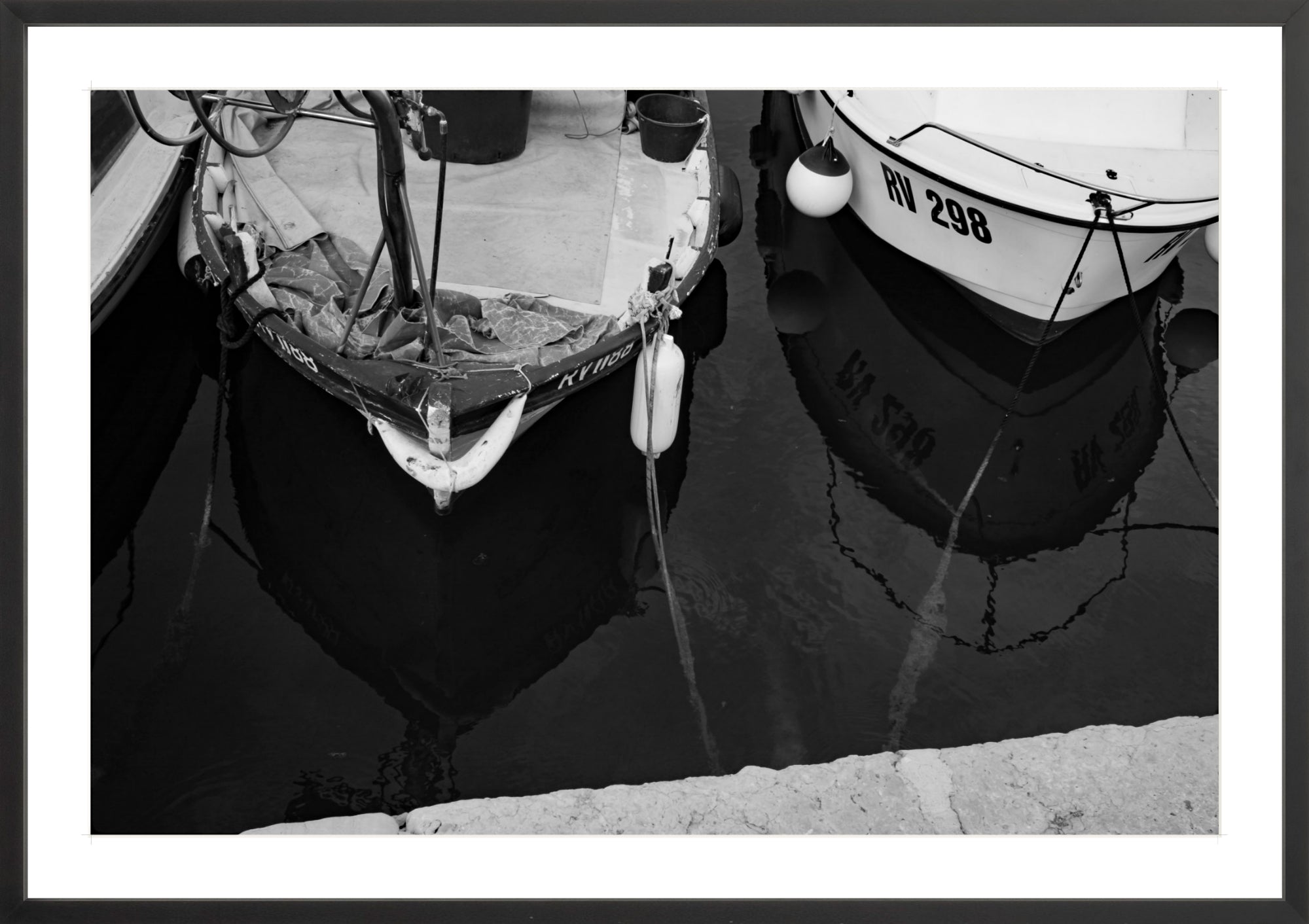 #Framed Print_36x24"_Black