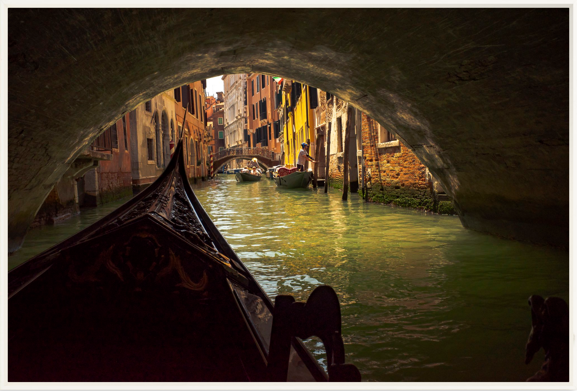 #Framed Canvas_36x24”_White