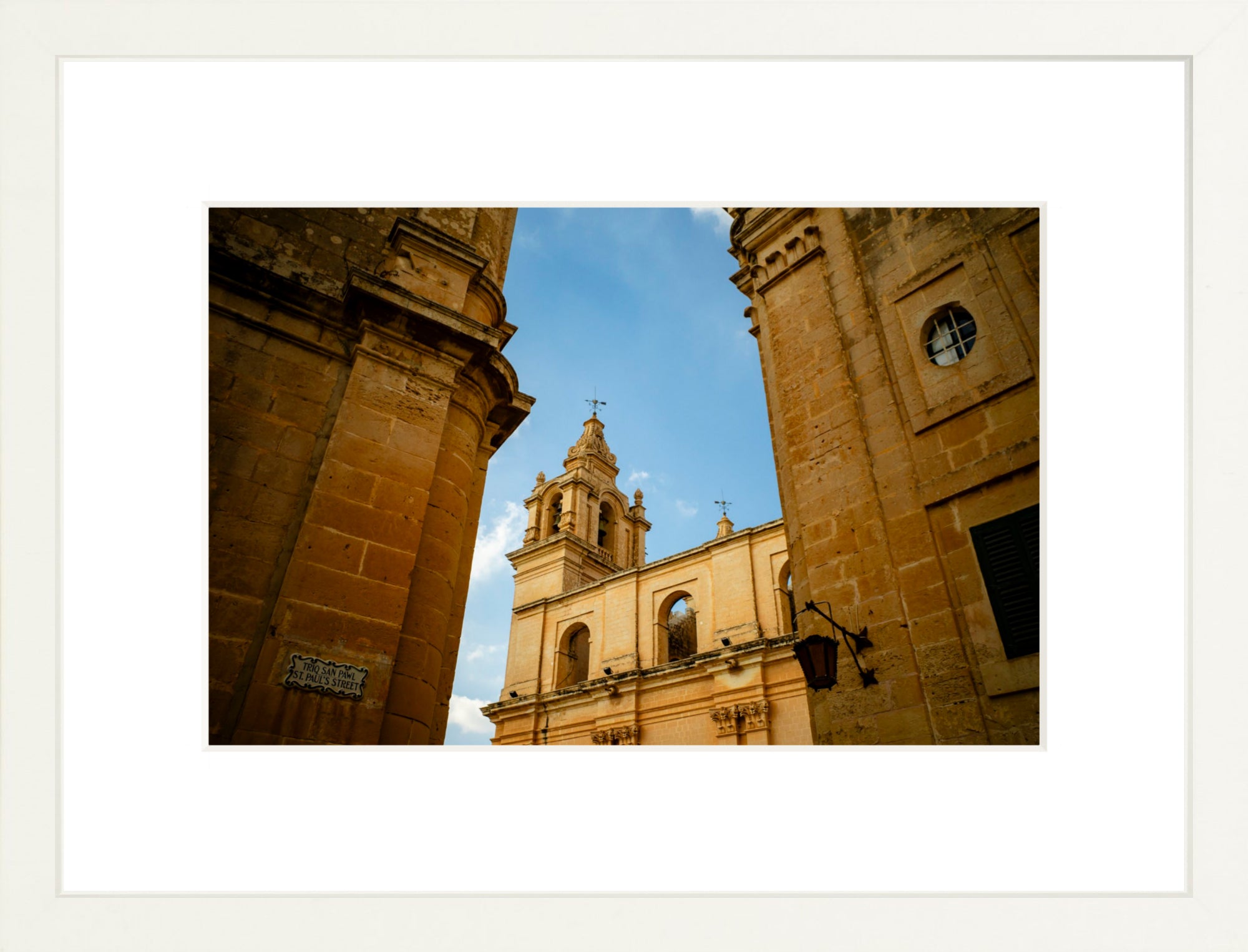 #Framed Print_12x8"_White