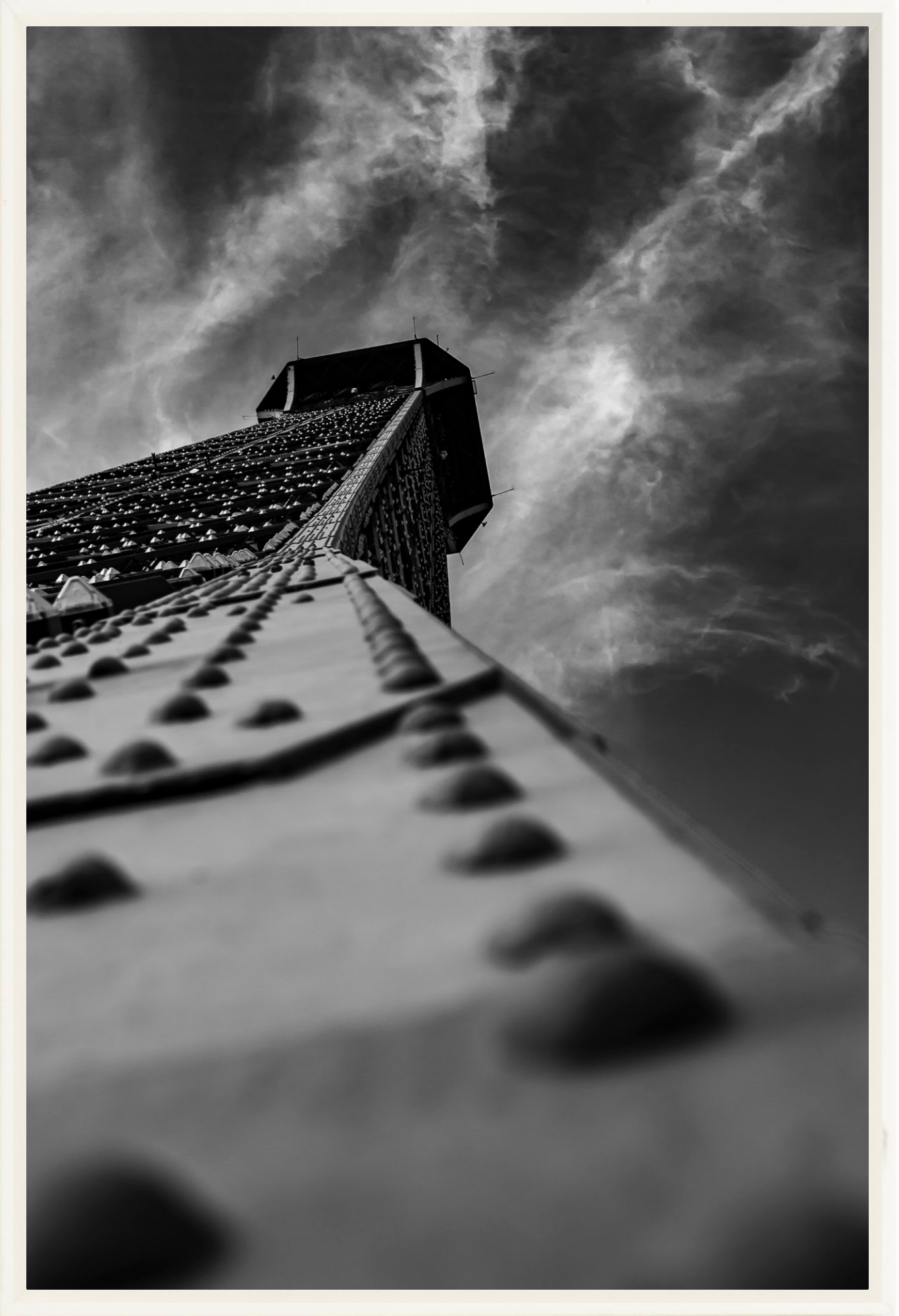 #Framed Canvas_16x24"_White
