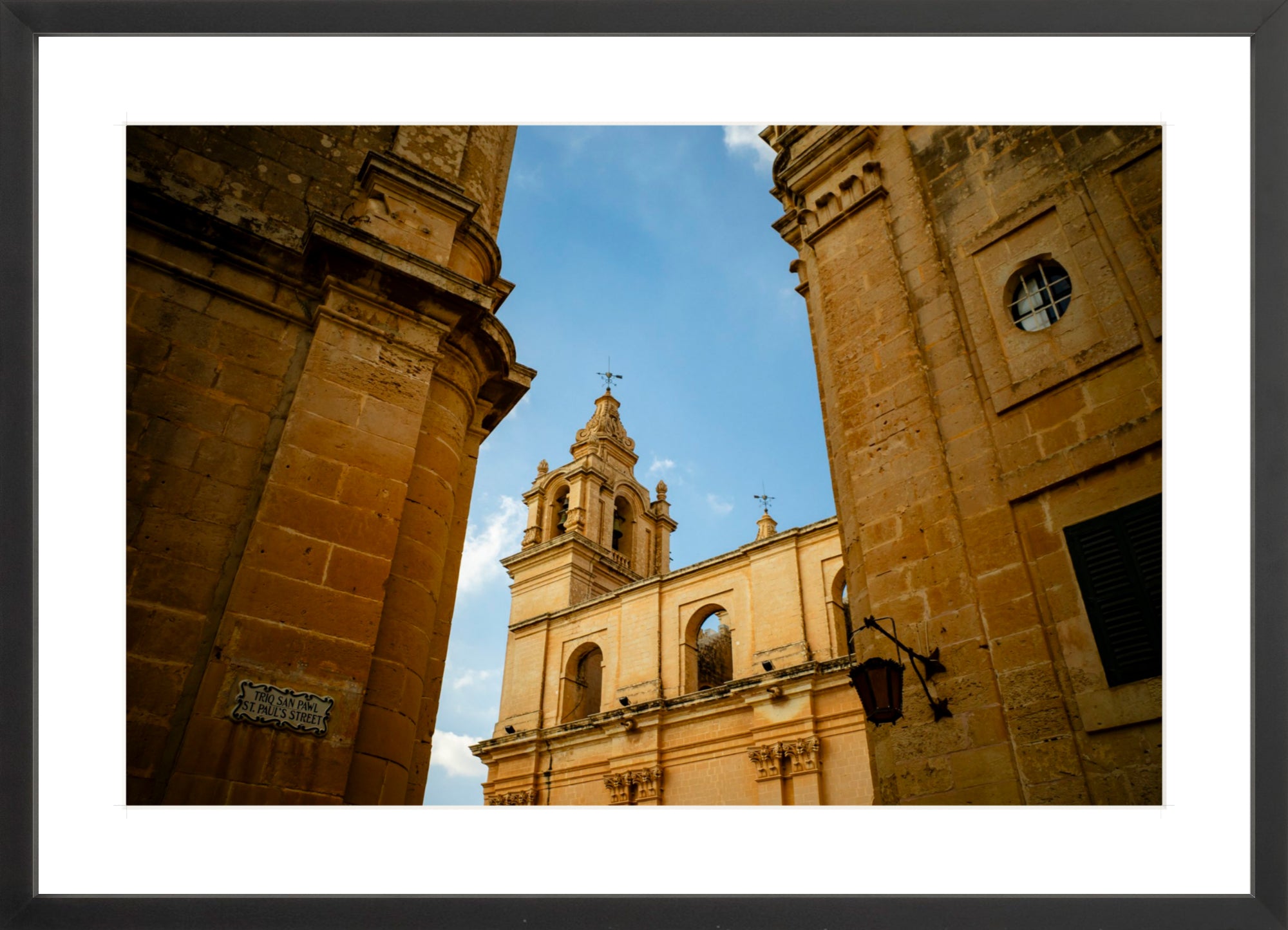 #Framed Print_24x16"_Black