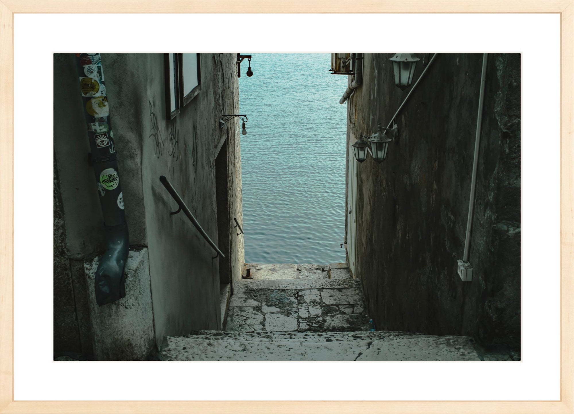 #Framed Print_24x16"_Natural