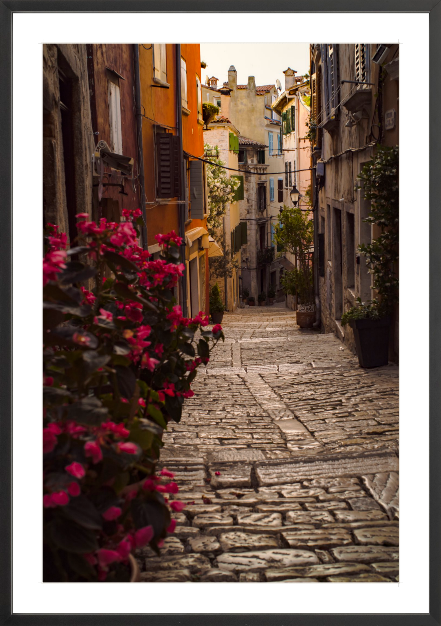 #Framed Print_24x36"_Black