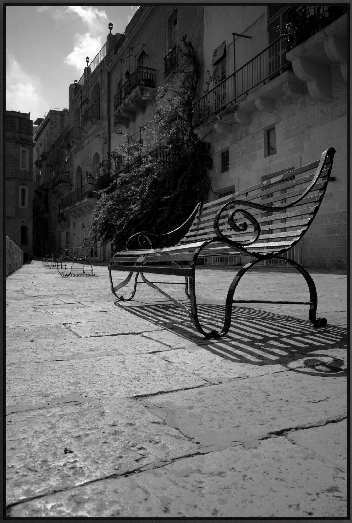 #Framed Canvas_40x60"_Black