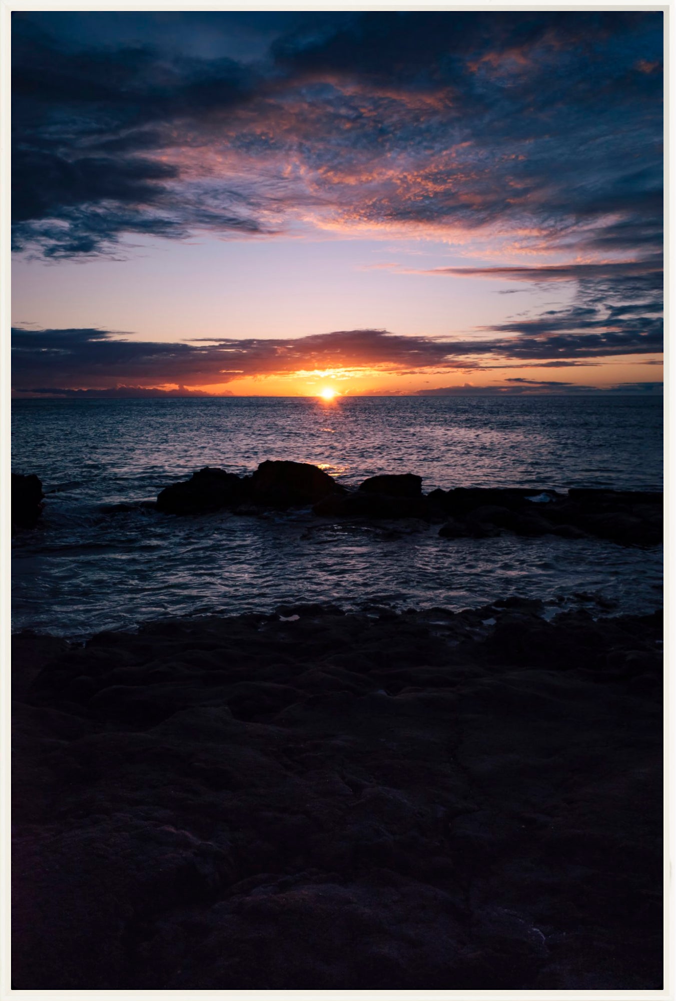 #Framed Canvas_30x45"_White