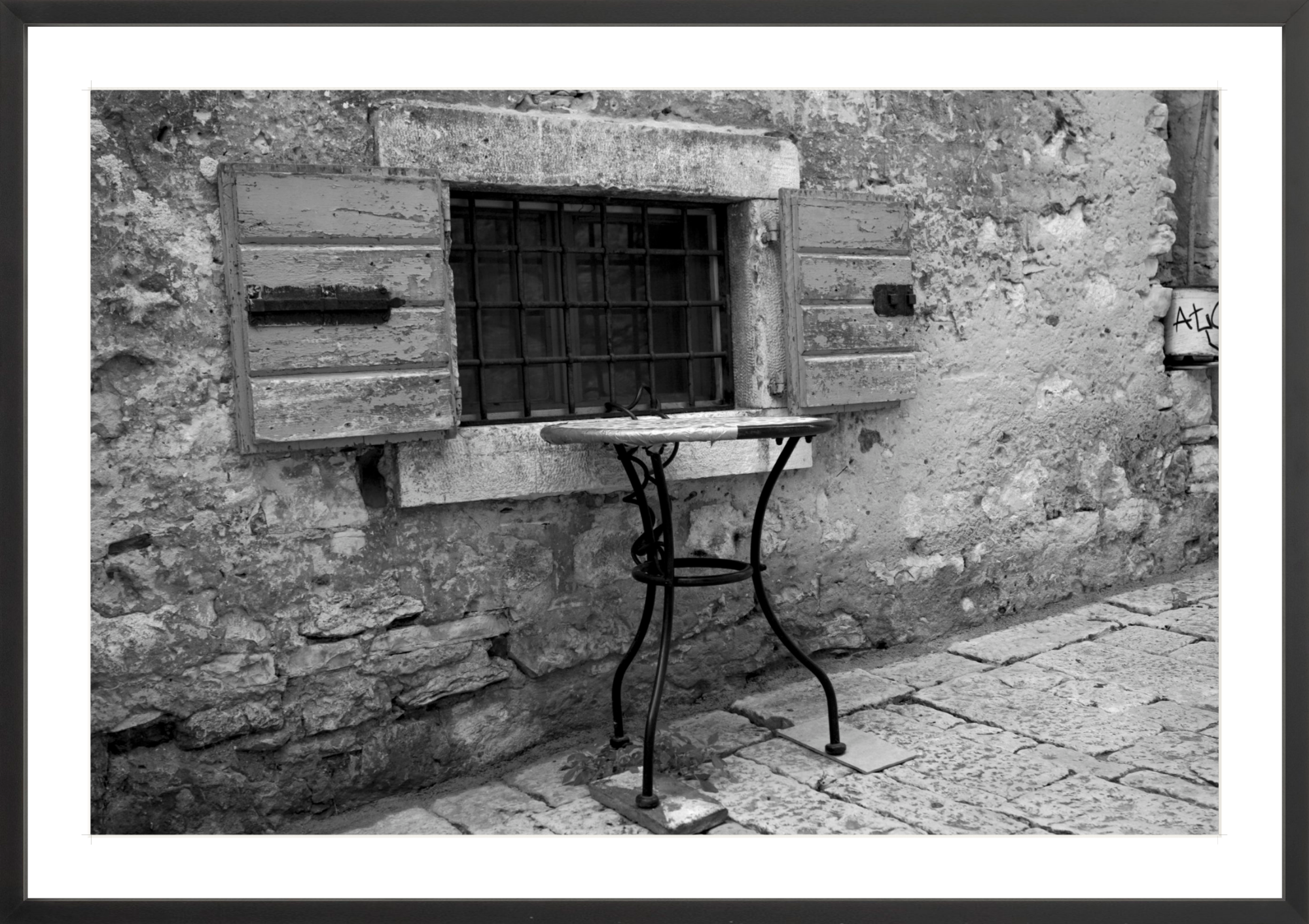 #Framed Print_36x24"_Black