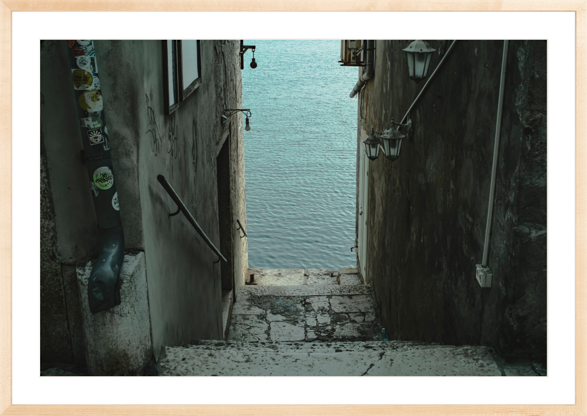 #Framed Print_36x24"_Natural